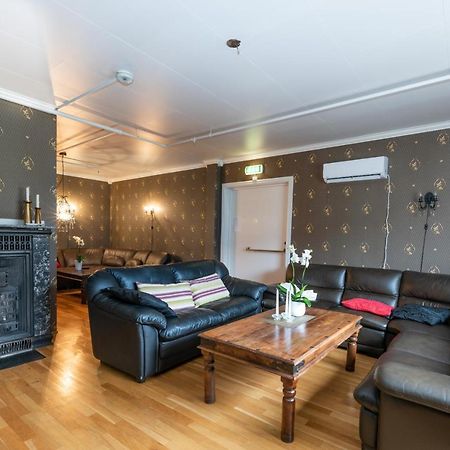 Grand Hotell Sauda Budget Екстер'єр фото